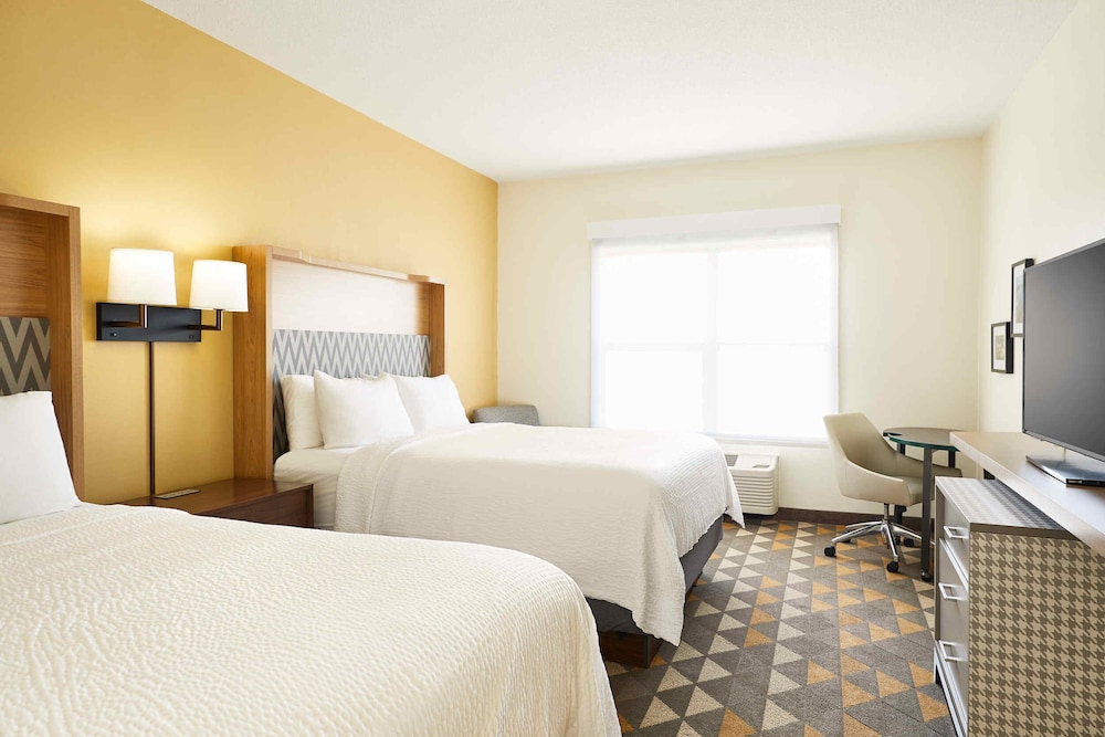 Standard Room, 2 Queen Beds, Accessible (Communications) - Photo 5