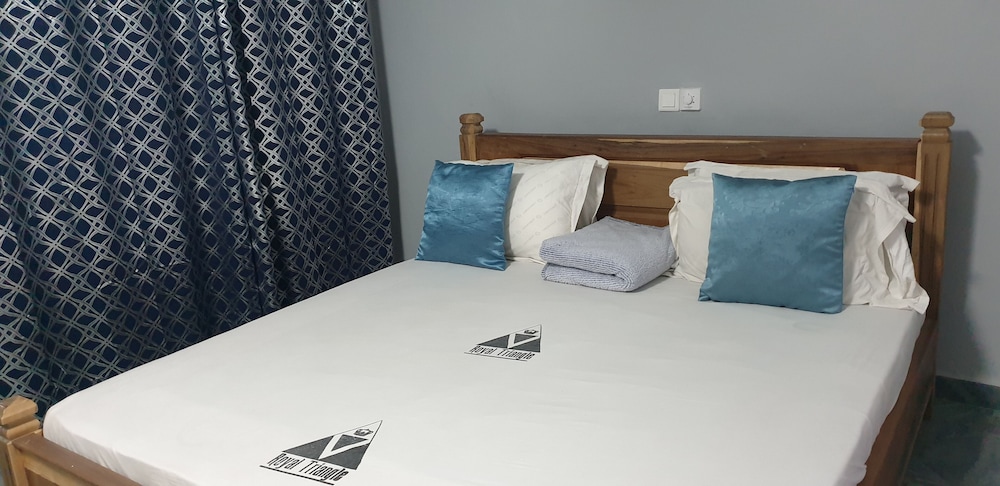 Comfort Single Room, 1 King Bed photo 2
