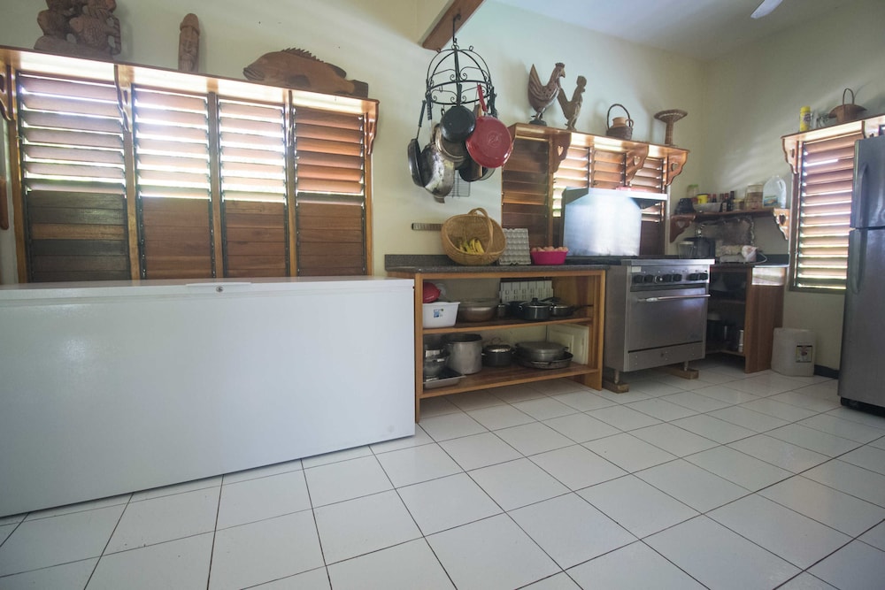 Villa photo 3