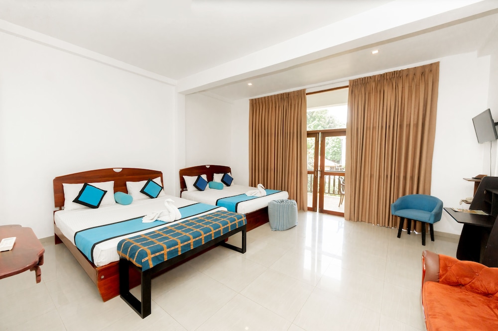 Family Room, Multiple Beds, Non Smoking