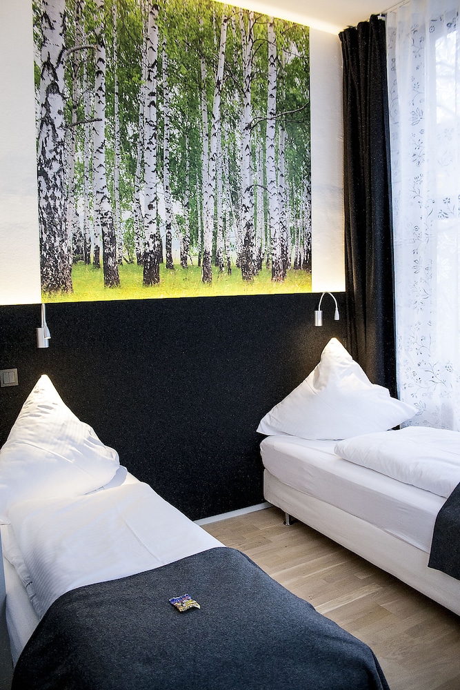 Basic Double Room Single Use photo 3