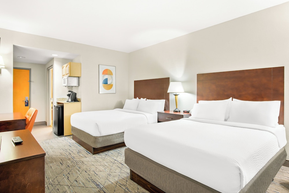 Standard Room, 2 Queen Beds, Accessible (Communications) - Photo 1