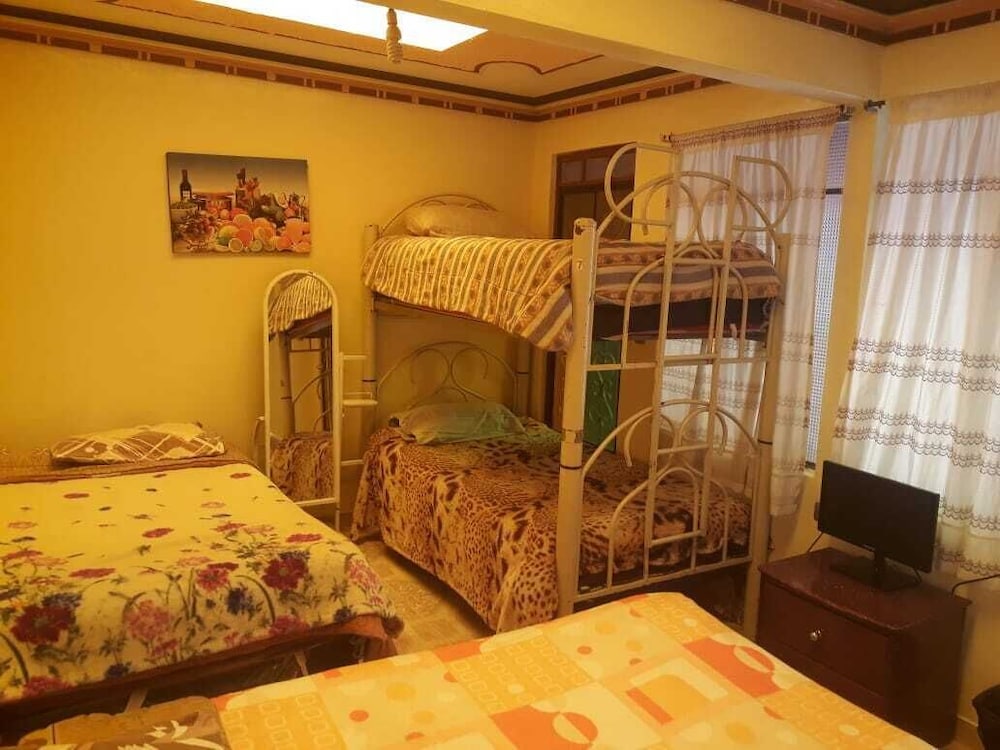 Economy Quadruple Room, 1 Bedroom, Private Bathroom