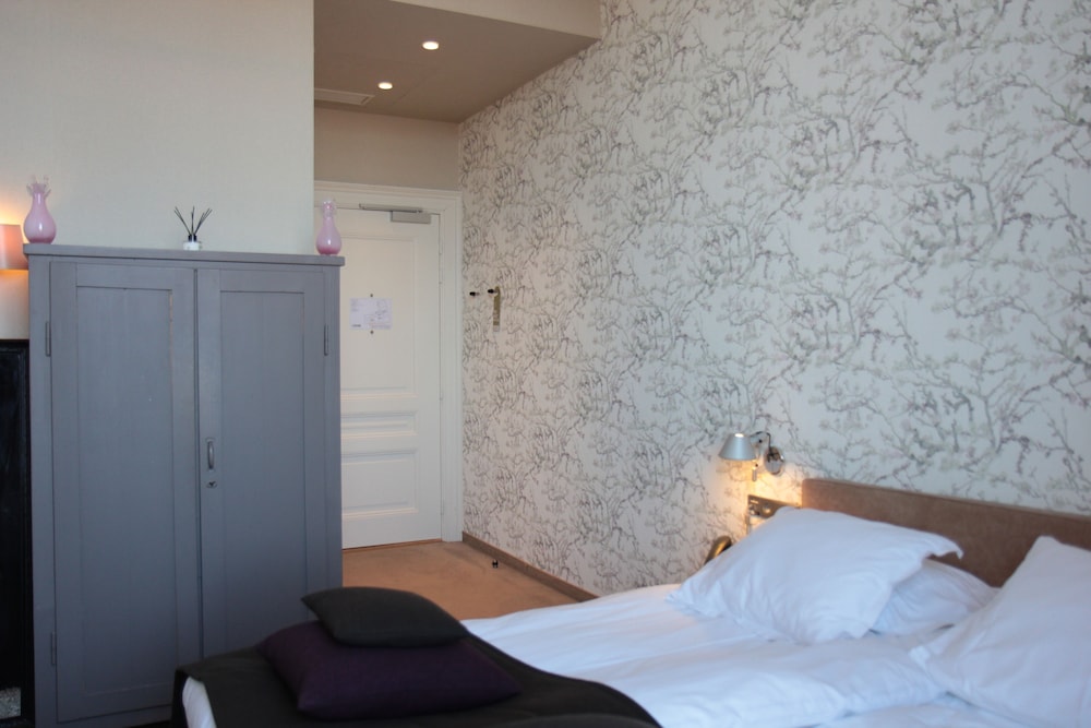 Standard Double Room photo 3