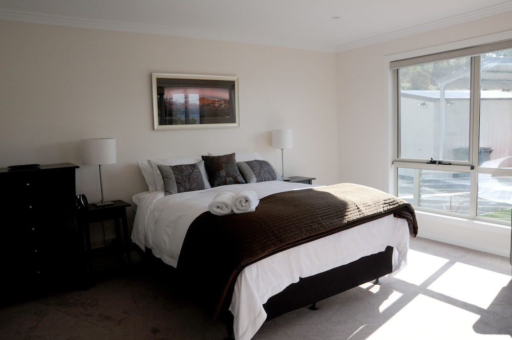 Esperance Landing photo 1