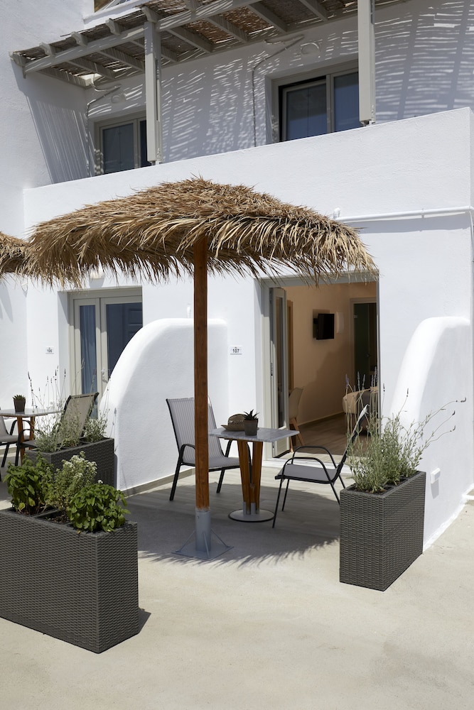 Deluxe Double or Twin Room, Sea View - Photo 5