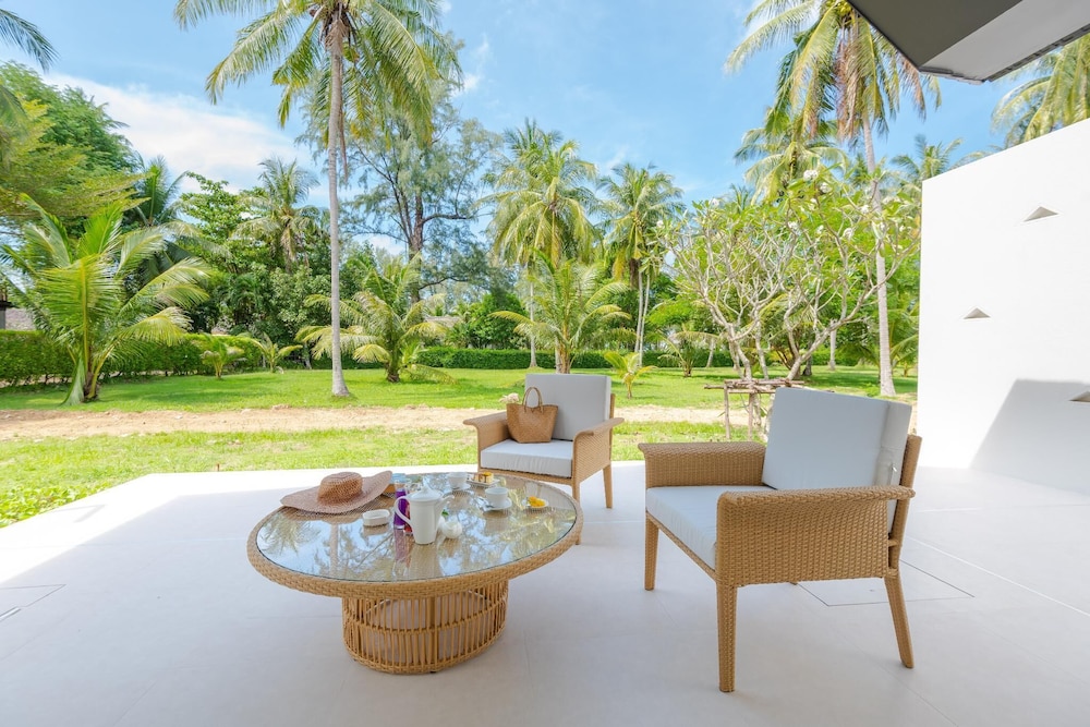 2-Bedroom Pool Villa - Photo 13