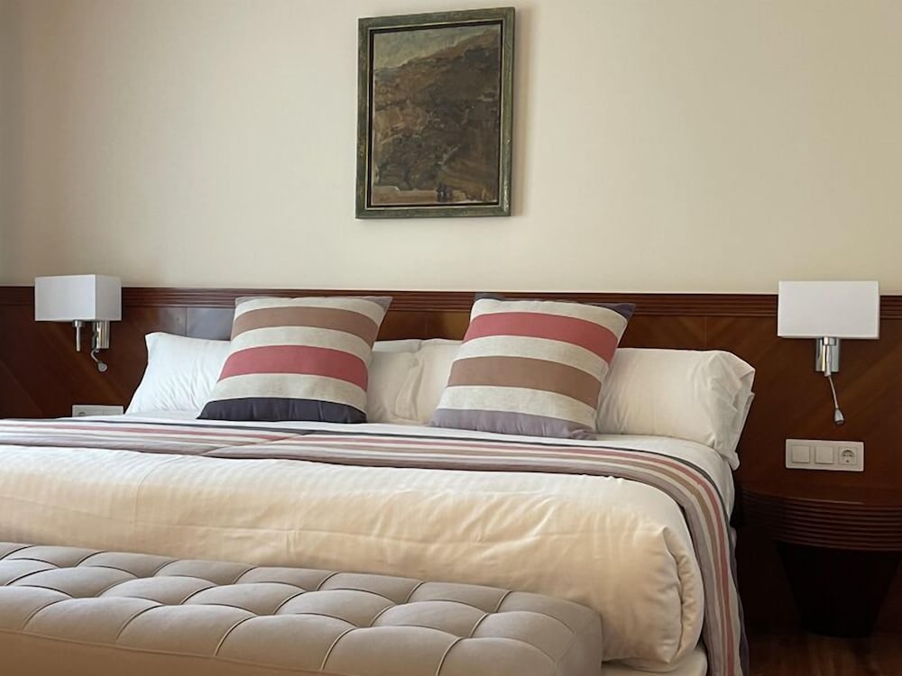 Royal Suite - Photo 6