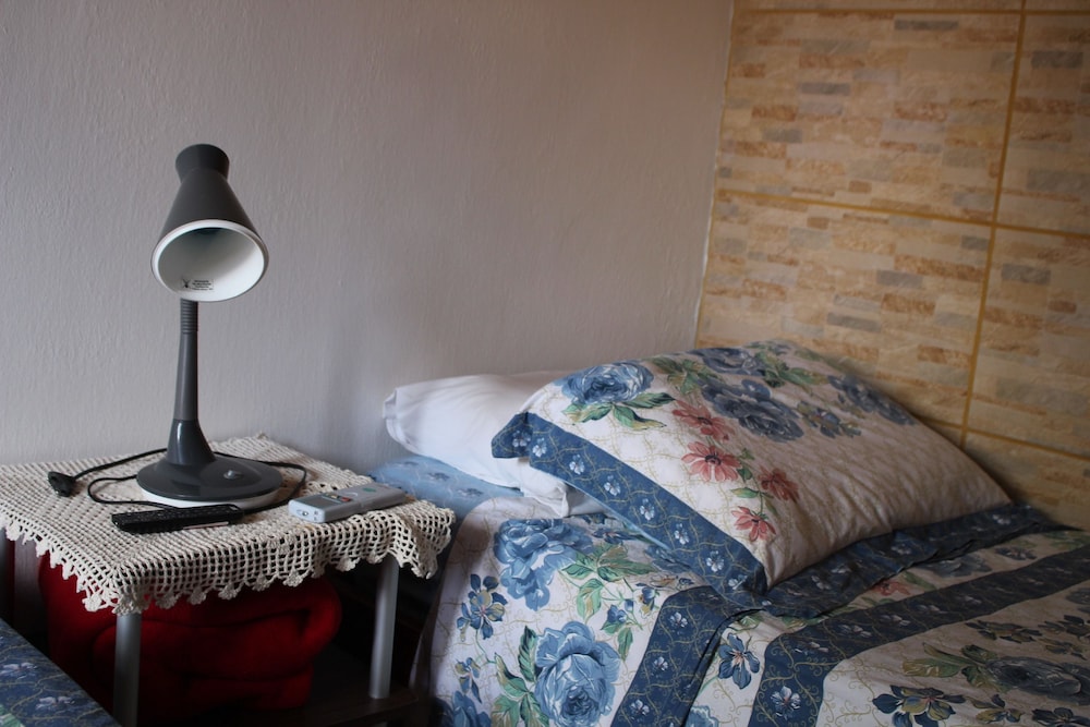 Standard Single Room photo 2