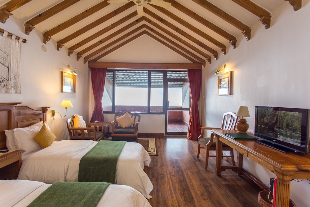 Deluxe Room Heritage Wing - Photo 1