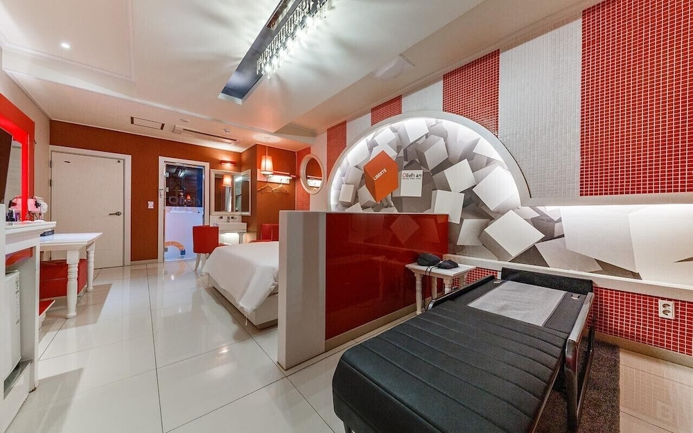 Premium Suite