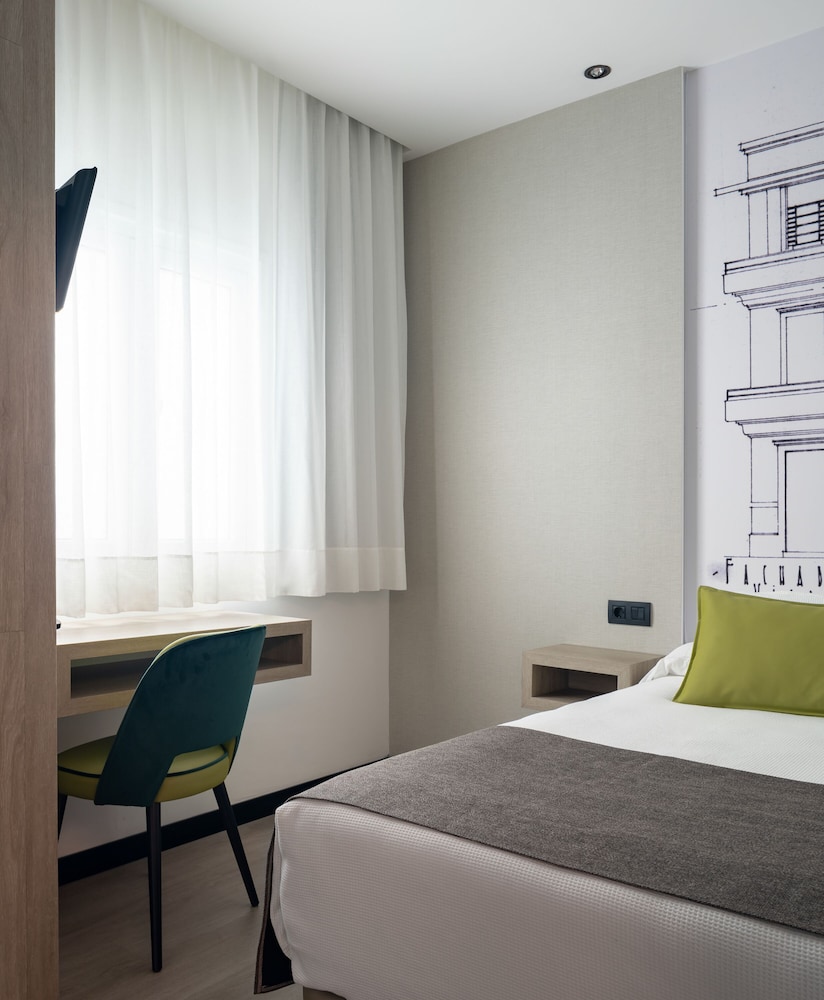 Classic Single Room photo 2
