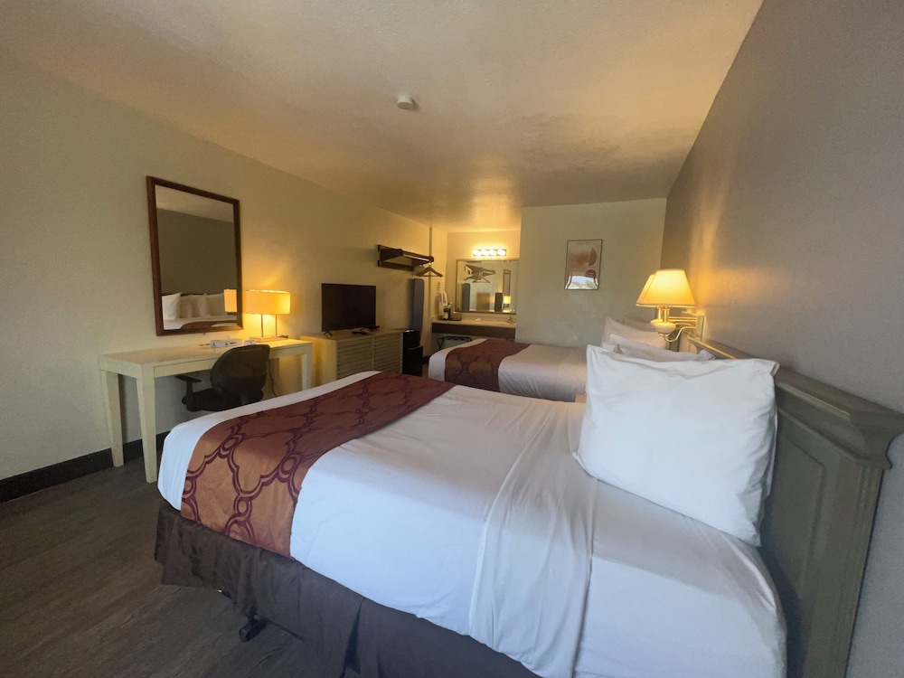 Traditional Double Room, Non Smoking - Photo 3