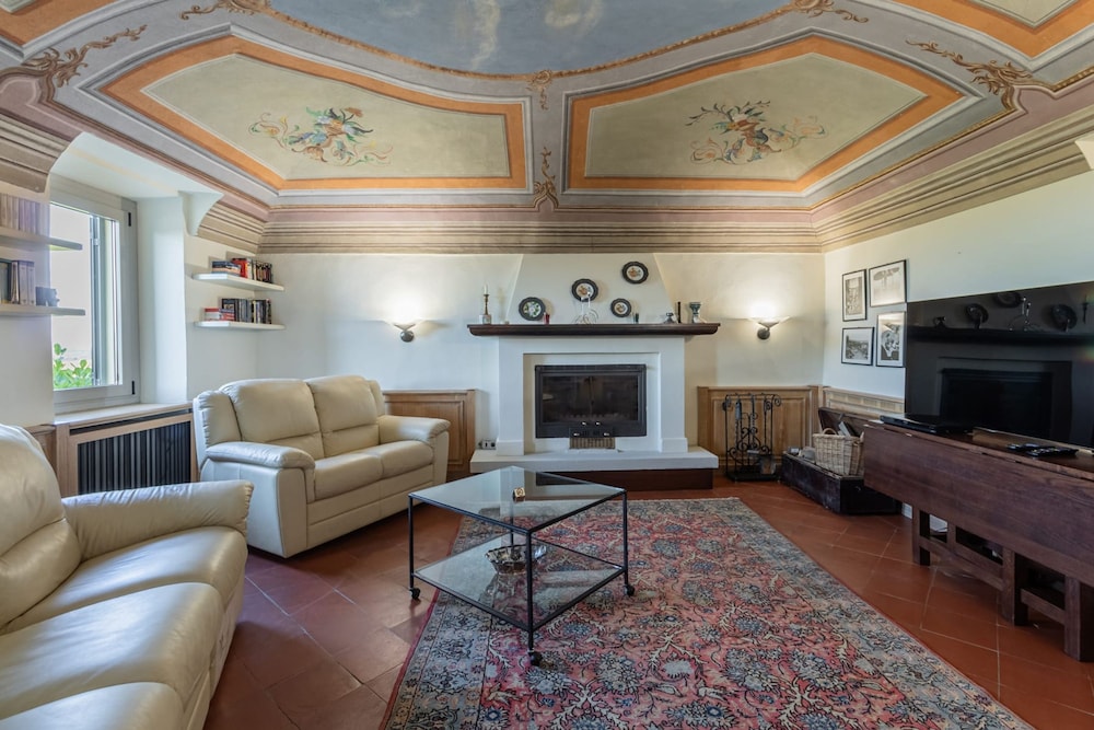 Antico Casale Vignale Stunning View and Pool, Billede 83