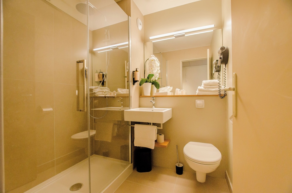 Comfort Room, 2 Twin Beds - Photo 6