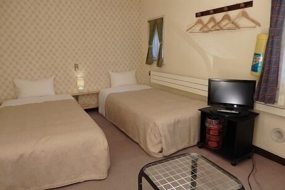 Standard Twin Room photo 3