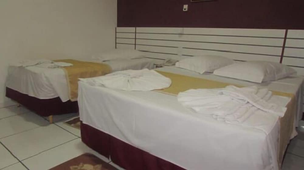 Twin Room, Non Smoking - Photo 4