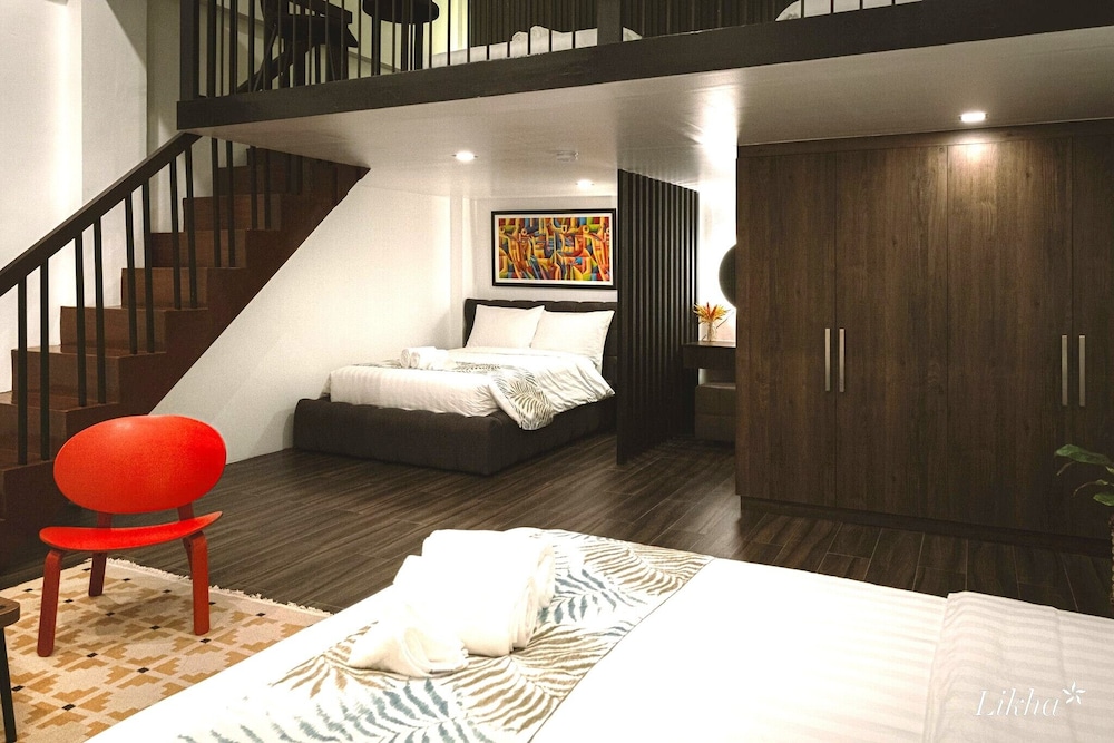 Superior Loft