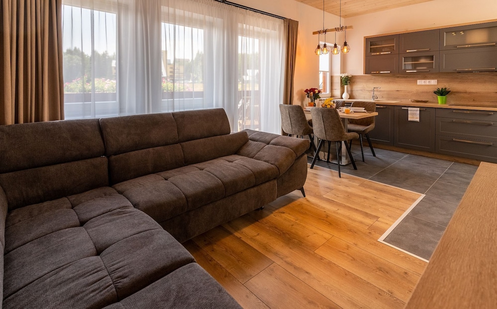Family Apartment photo 1