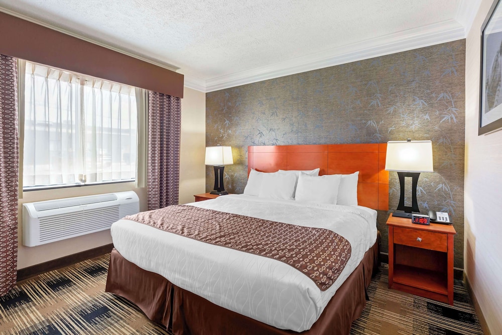 Best Western Inn at the Rochester Airport, Photo 2