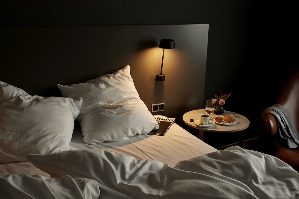 Superior Room, 1 Queen Bed - Photo 4