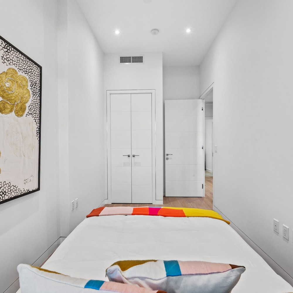 Riverbank I by Rove Travel 1BR UWS Townhome, Foto 28