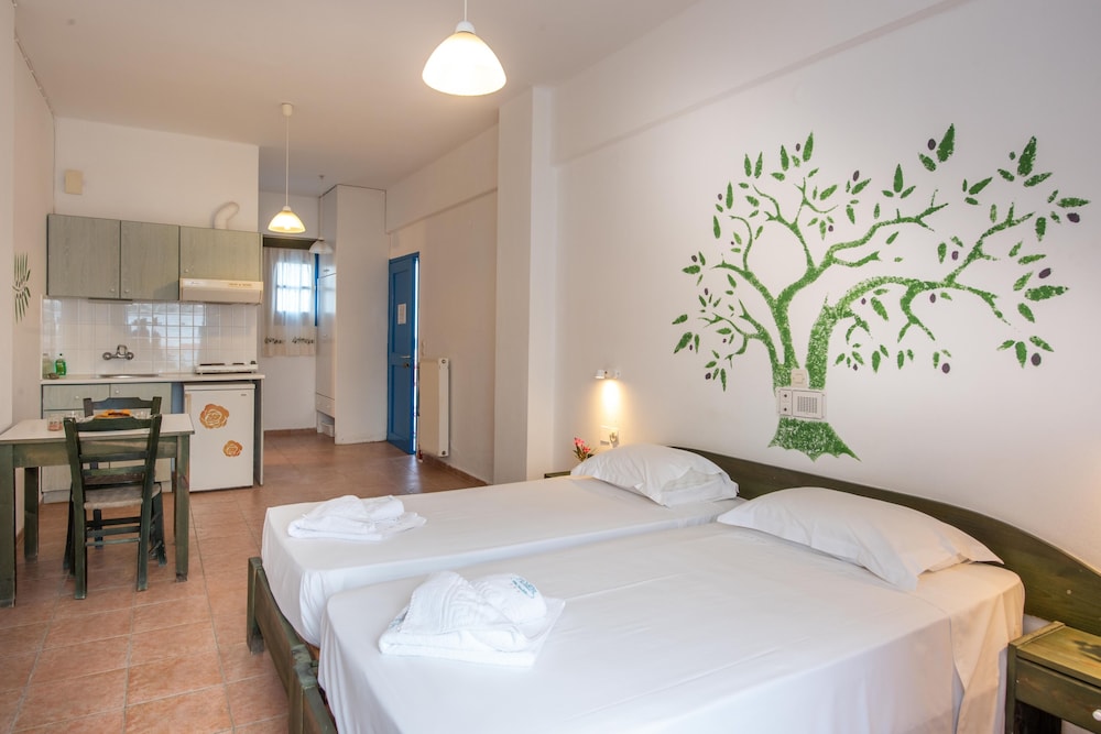 Economy Double or Twin Room photo 1