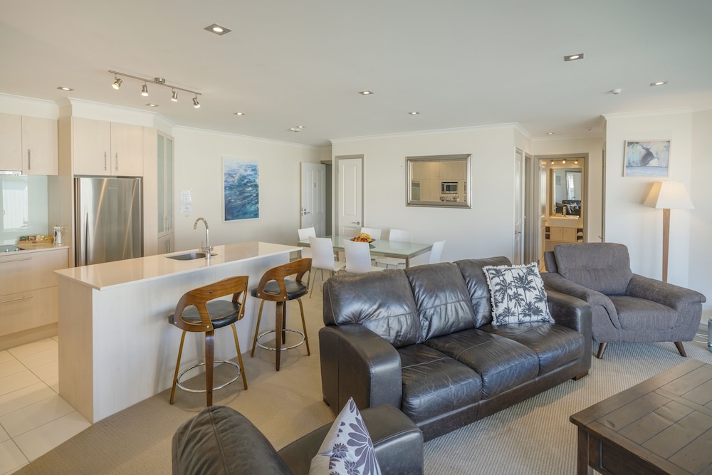 Family Apartment, 3 Bedrooms, Ground Floor photo 3