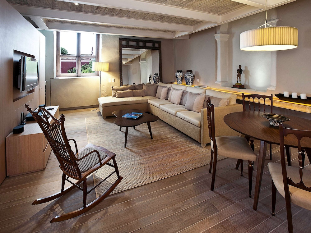 Suite, 1 King Bed (Duplex, Colonial Area, Butler Service) - Photo 1
