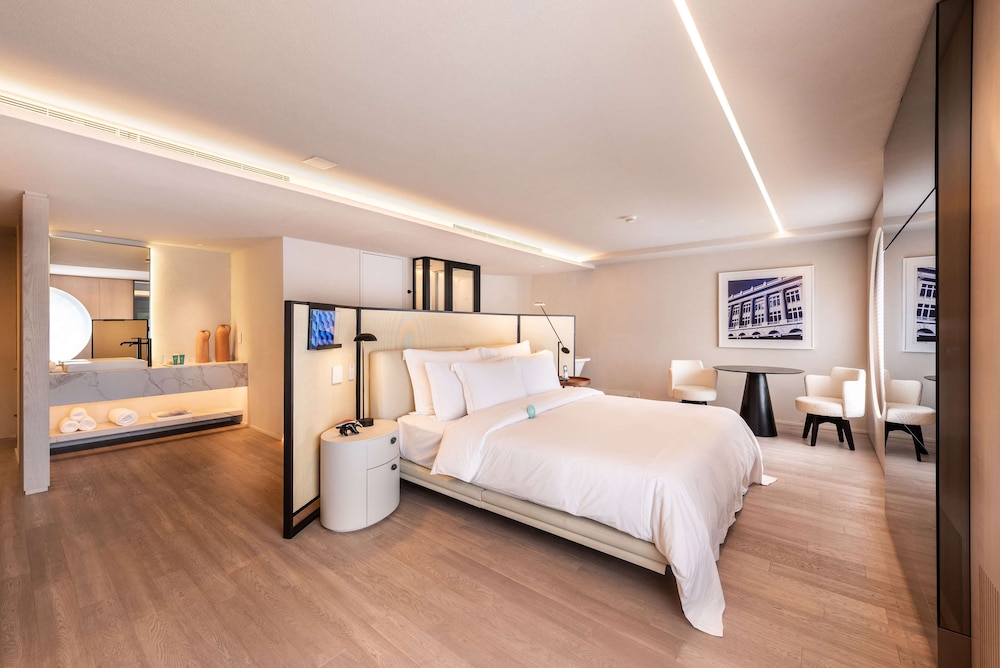 Suite (Mayfair)