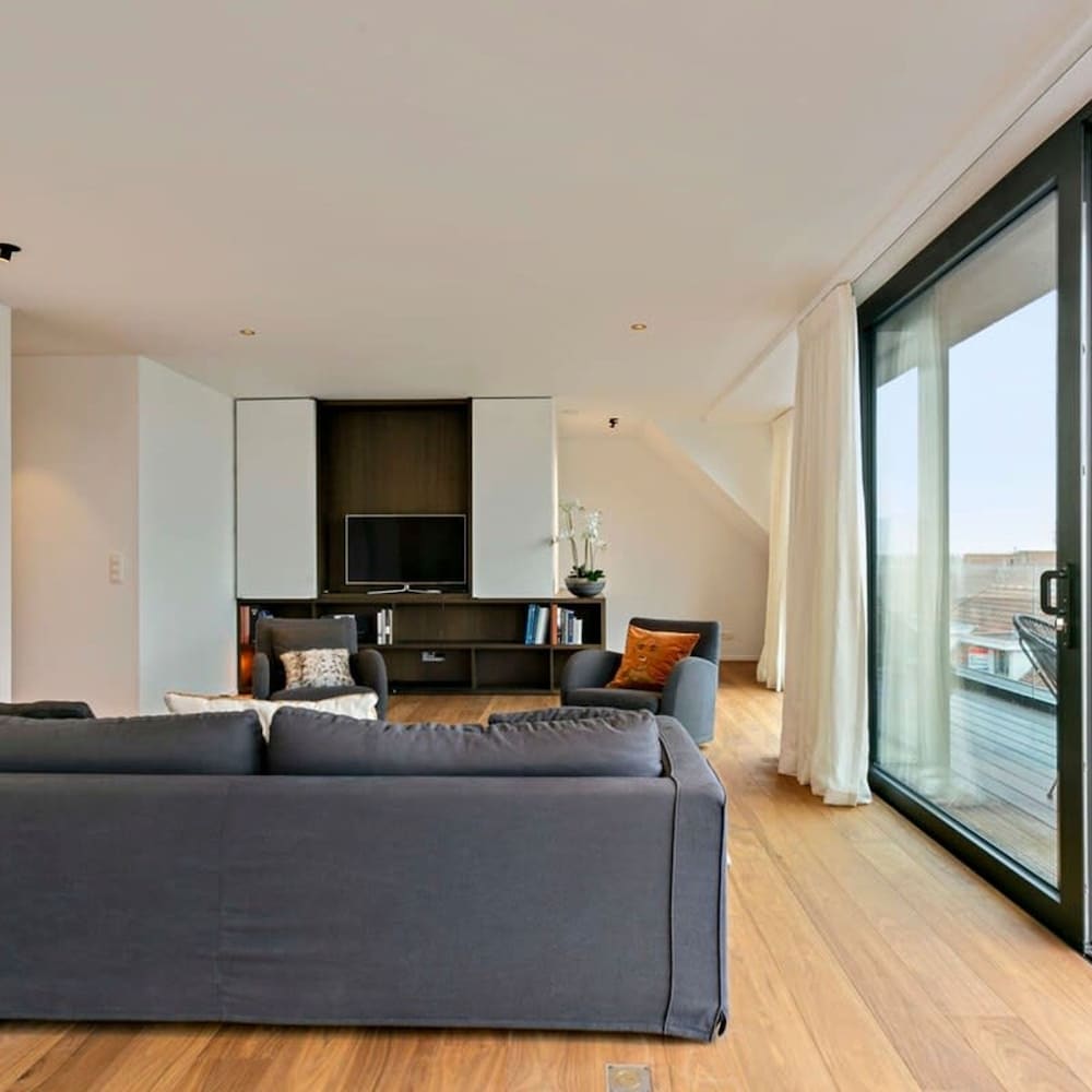 Majestic new Penthouse With 2 Parkings, Photo 25