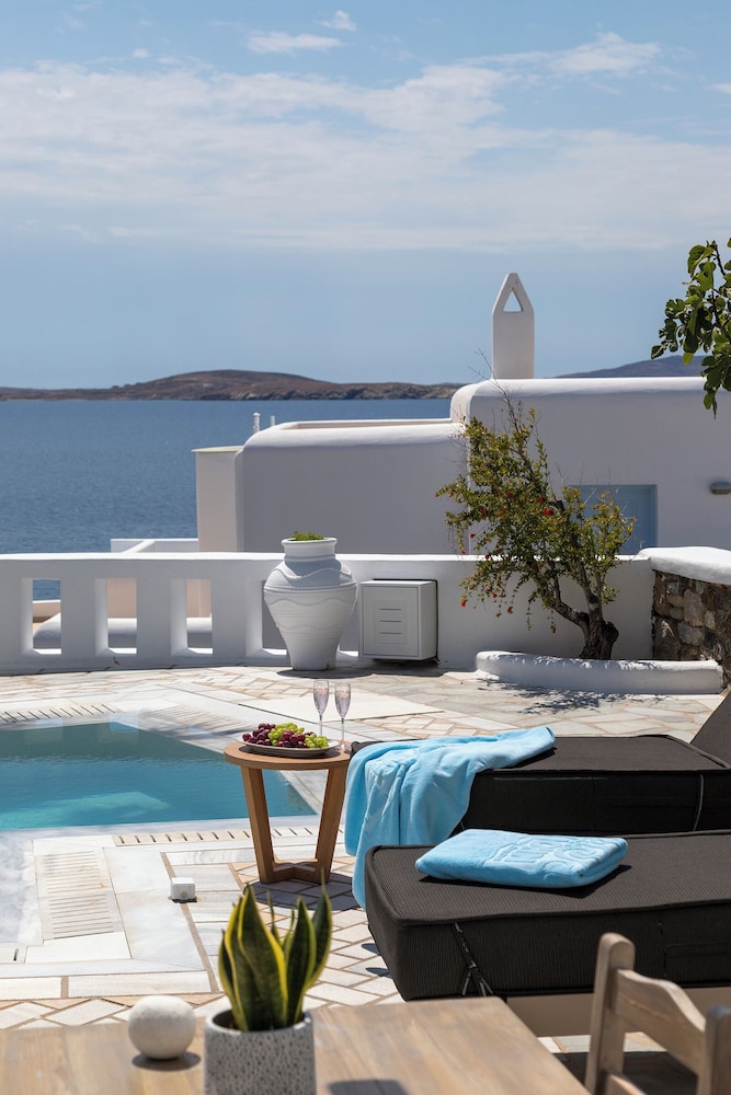 Delos Two Bedroom Villa with Private Pool & Sea View - Photo 28