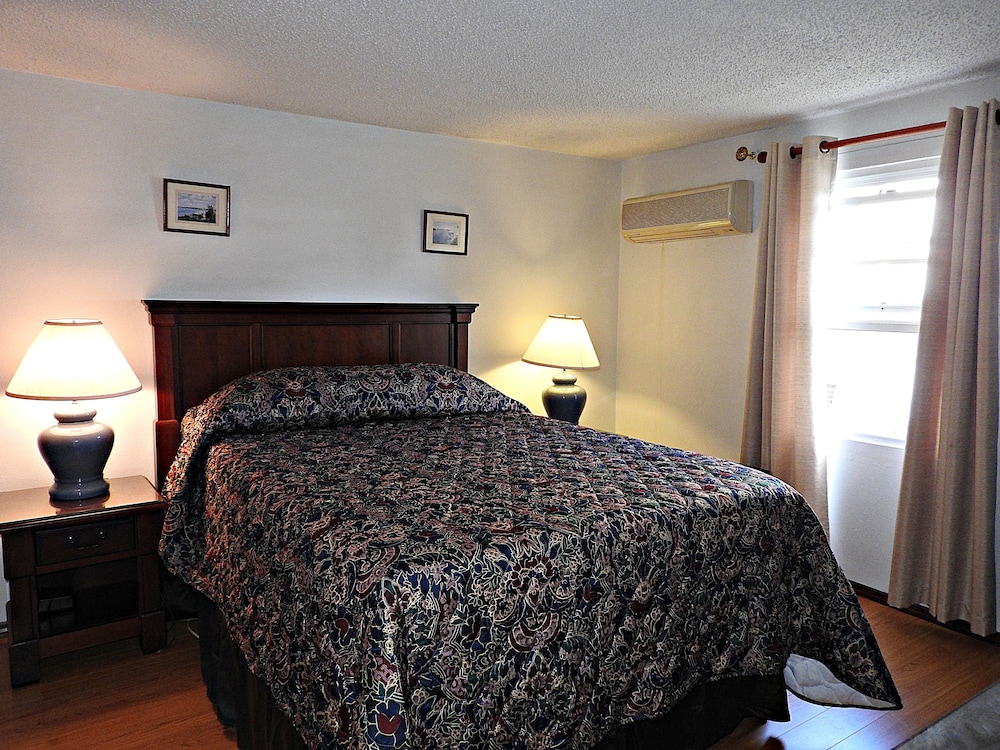 Standard Room, 1 Bedroom, Garden View photo 2