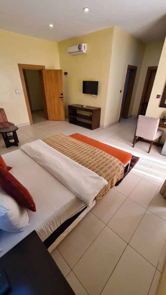 Deluxe Room - Photo 1