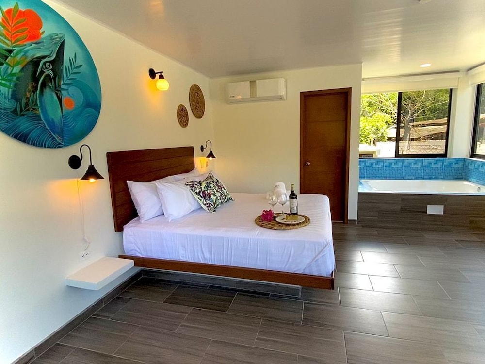 Suite, Pool View photo 3