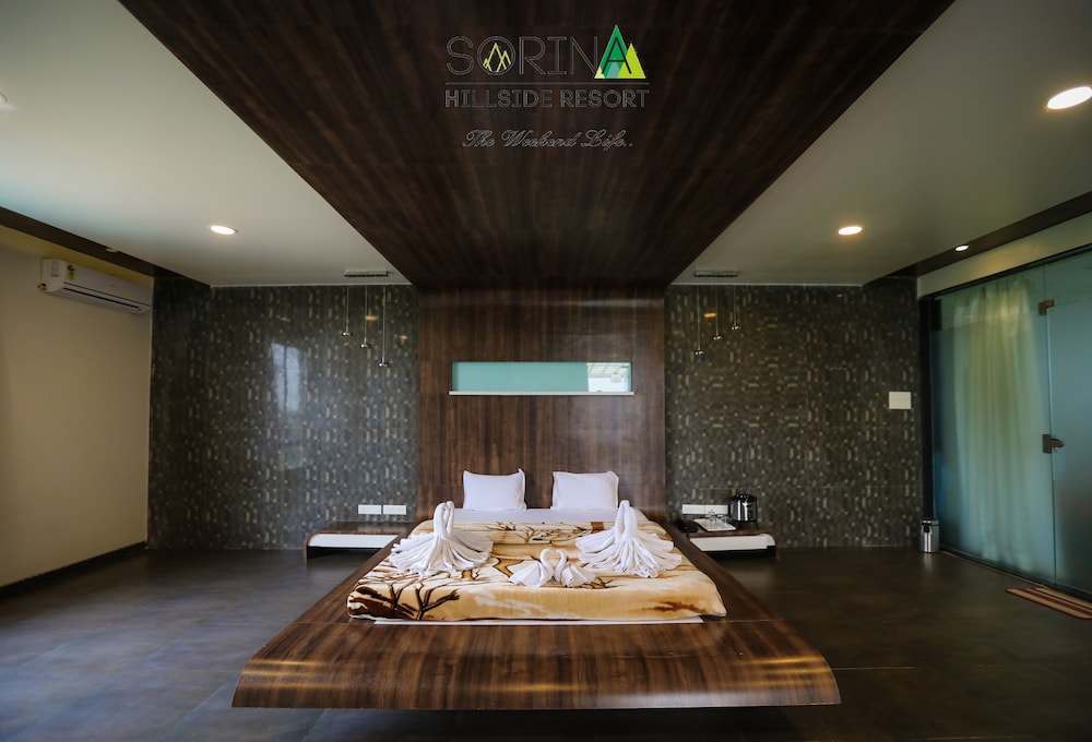 Suite, 1 King Bed, Non Smoking