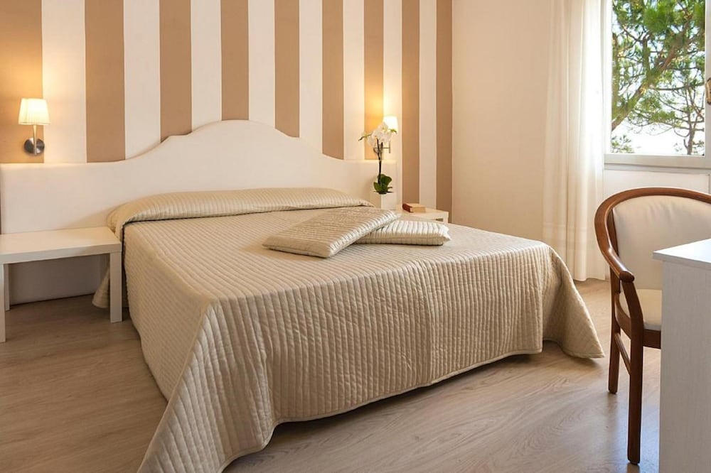 Economy Double or Twin Room - Photo 1