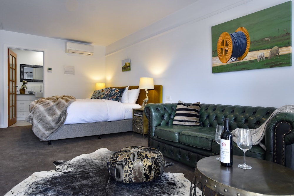 Motel Suites photo 2