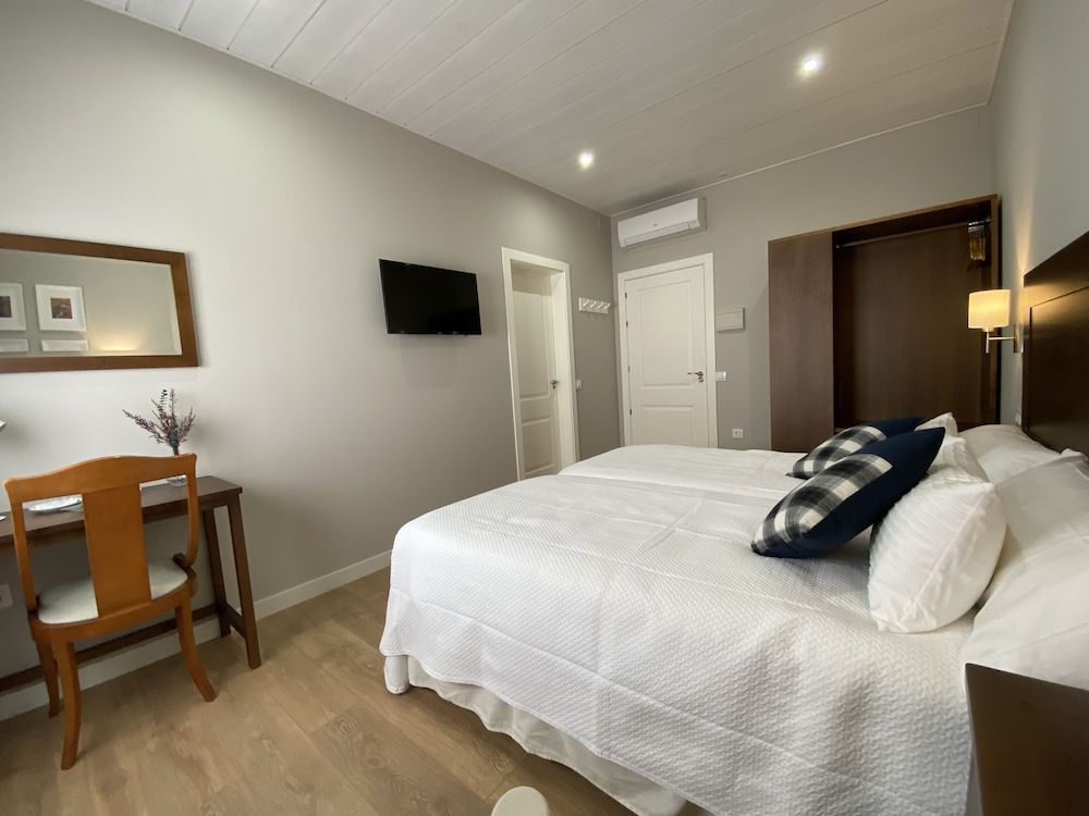 Comfort Twin Room photo 3