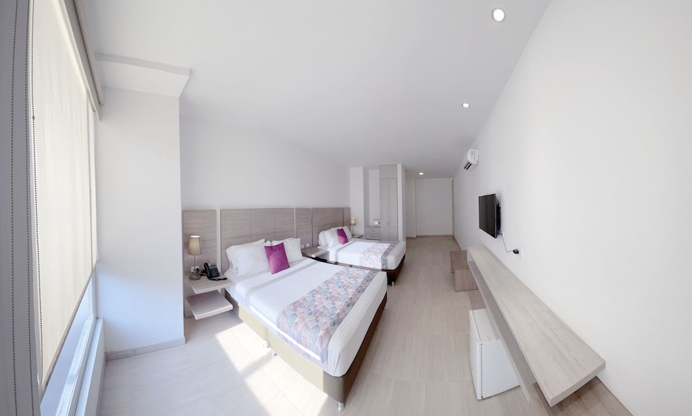 Superior Room, 2 Double Beds photo 2