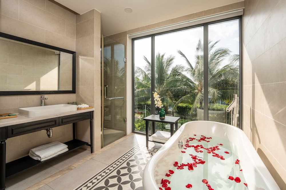 Villa, 1 Bedroom, Private Pool - Photo 6