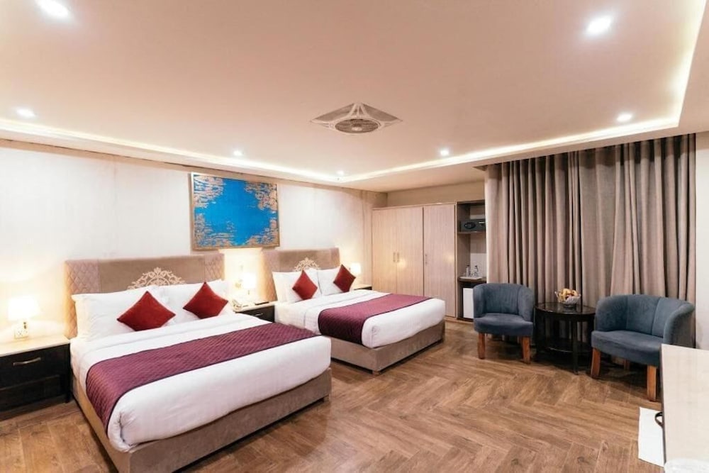 Deluxe Triple Room