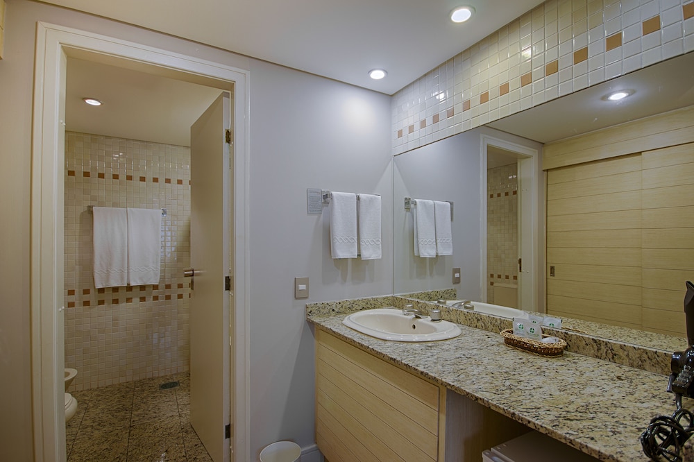 Deluxe Triple Room, 3 Twin Beds - Photo 4