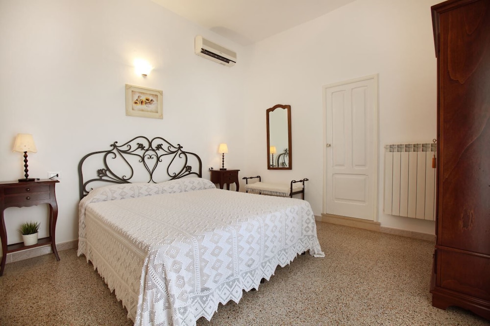Double Room, Balcony