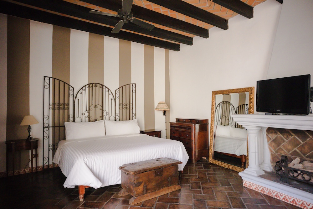 Premium Studio Suite photo 1