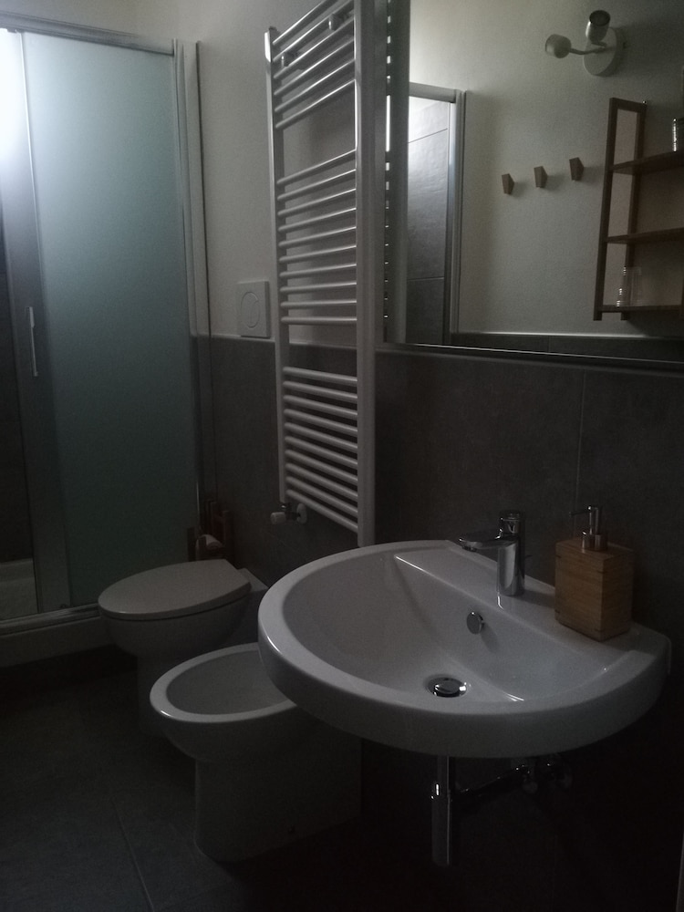 Suite, 2 Bedrooms photo 2