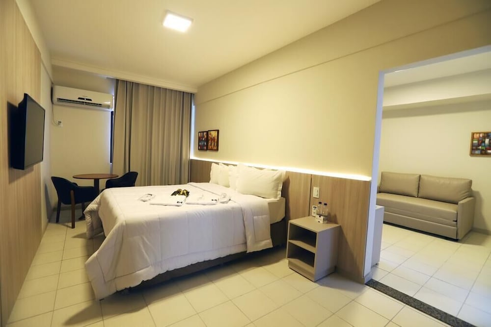 Premium Suite