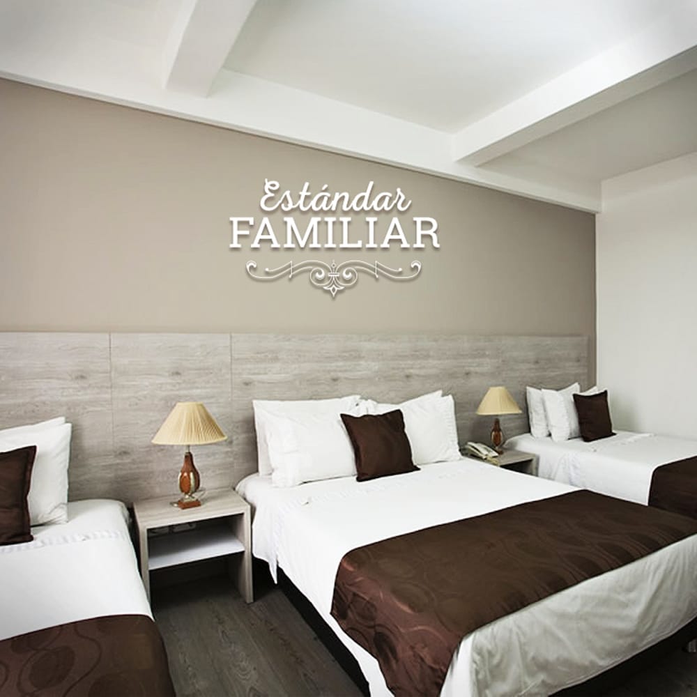 Family Room - Photo 5