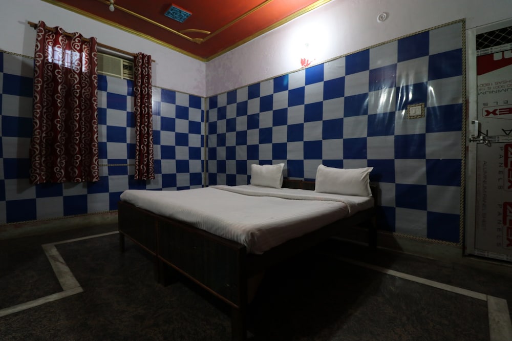 Single Room, 1 King Bed photo 2