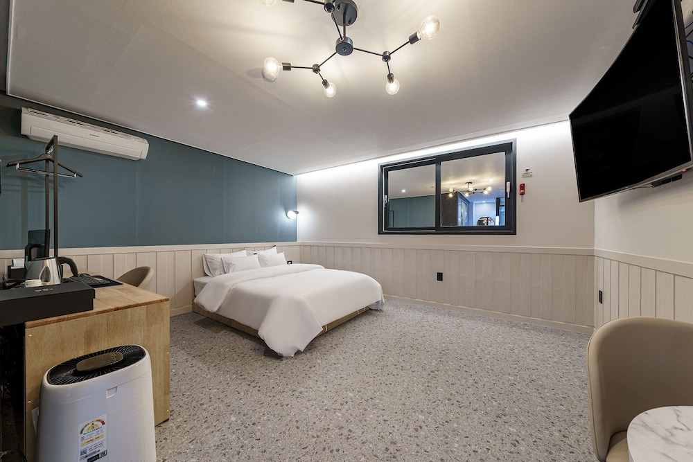 Standard Room photo 3
